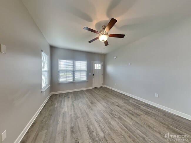 Foto del edificio - 602 Stevens Ct