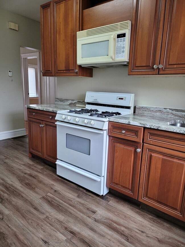 Foto del edificio - 4849 W Belden St