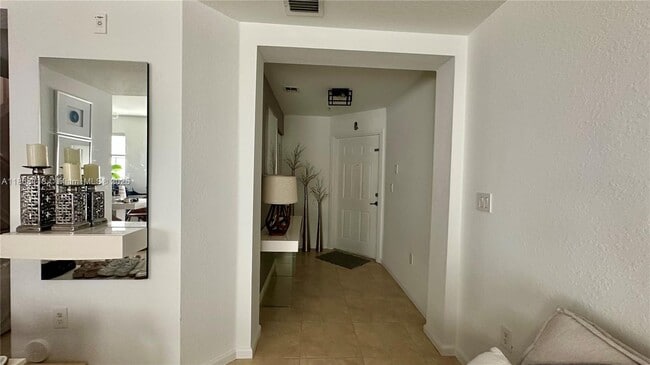 Foto del edificio - 11605 NW 89th St