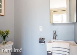 Foto del edificio - 3 br, 1.5 bath House - 106 Griffith St