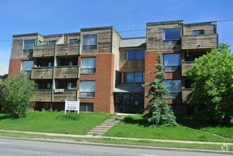 Building Photo - Morros Manor