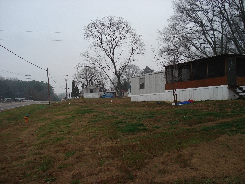 Primary Photo - 3180 S Lee Hwy