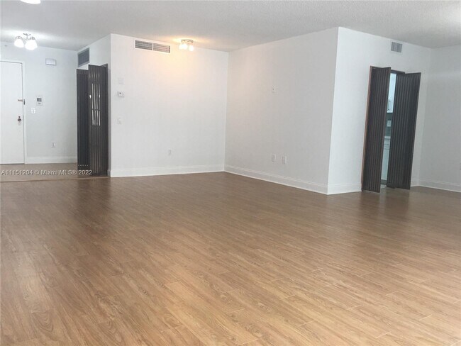 Building Photo - 9801 Collins Ave