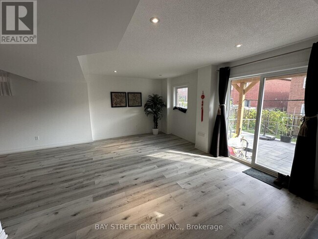 Photo du bâtiment - 196 Colesbrook Rd