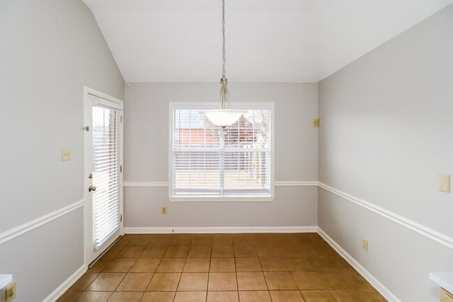 Building Photo - 4713 Shadow Field Ln