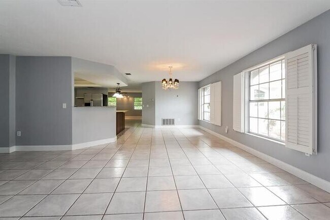 Building Photo - 328 Monet Dr, Nokomis, FL, 34275