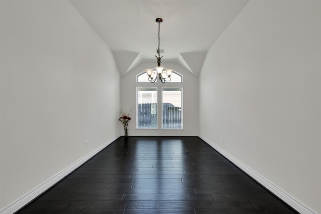 Building Photo - 150 N Greatwood Glen Pl
