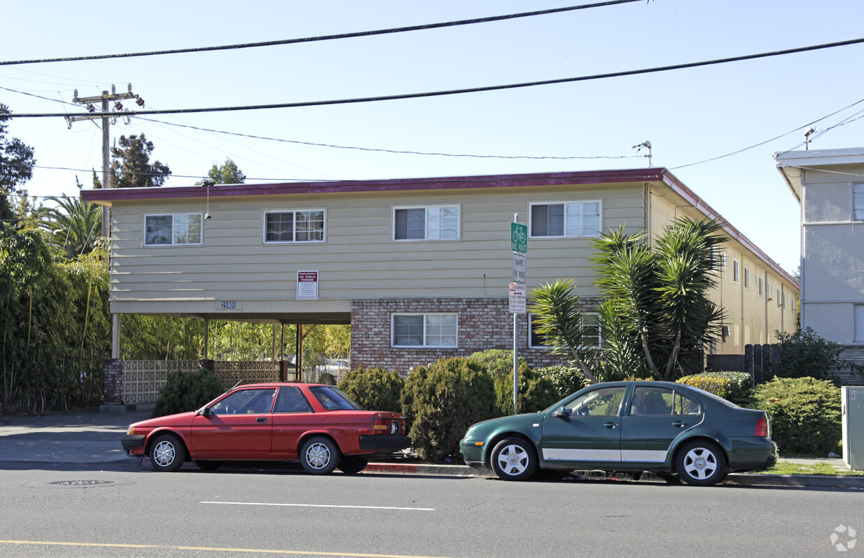 Building Photo - Kauai Apartments