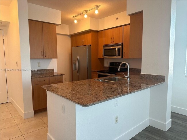 Building Photo - 1830 Radius Dr