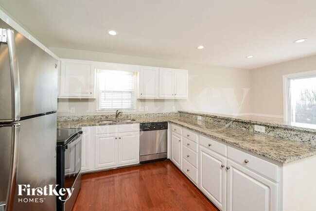 Building Photo - 6072 Birkdale Dr