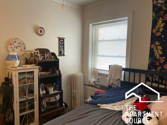 Foto del edificio - 3152 N Linder Ave