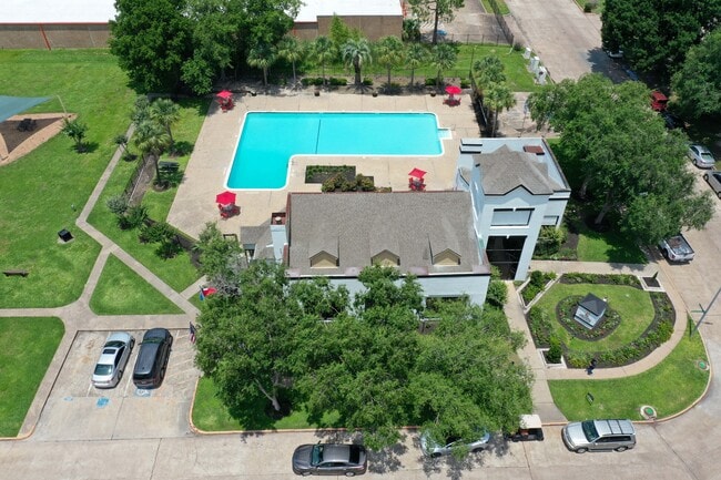 Building Photo - Arcadia at Westheimer