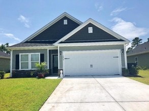 Building Photo - 1616 Palmetto Palm Dr