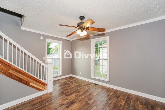 Building Photo - 1415 Woodbirch Avenue