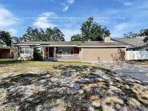 Building Photo - 2213 Brookshire Ave