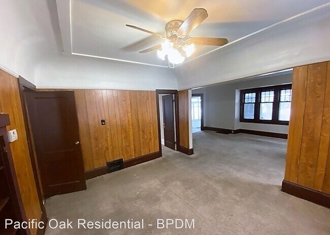 Building Photo - 5 br, 2 bath House - 2947 N 38th St
