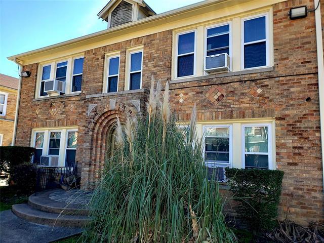 Foto principal - 5900 Oram St