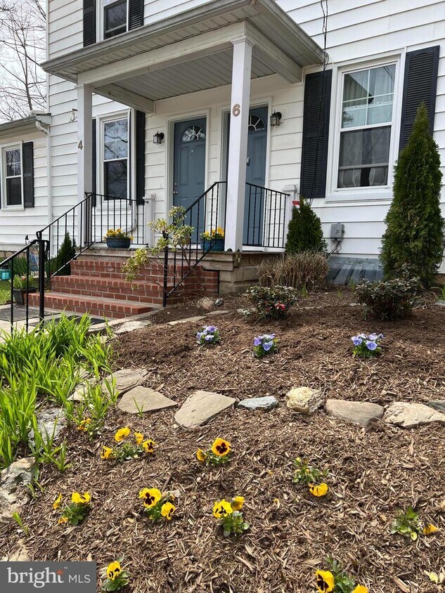 4 Hood St, Mount Airy, MD 21771 House Rental in Mount Airy, MD