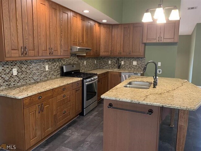 Foto del edificio - 146 Sweetgum Rd