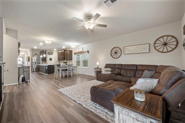 Building Photo - 13010 Red Blossom Cir