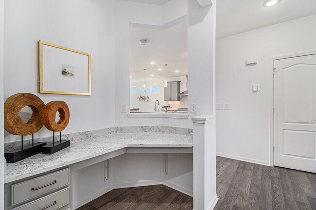 Foto del edificio - 2675 Ironton Dr