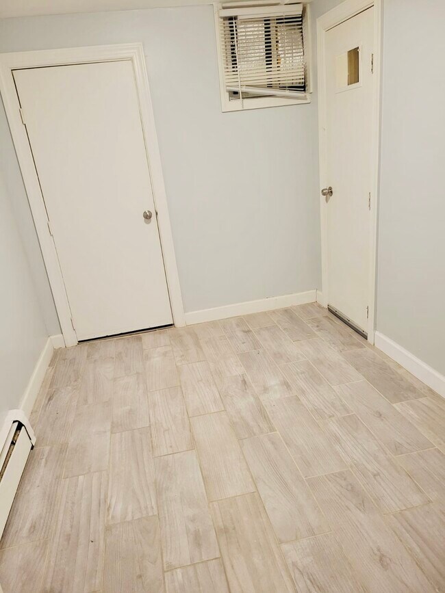 Foto del edificio - 8631 122nd St