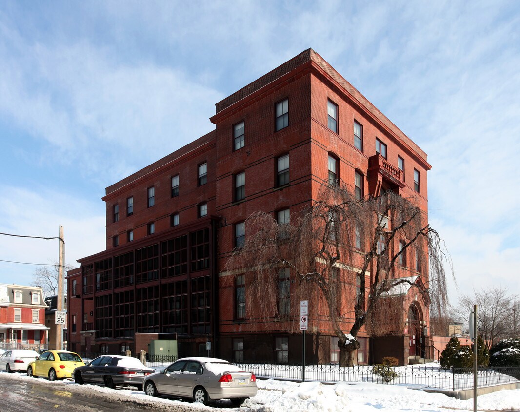 Primary Photo - Westminster-Hoopes Family Residences