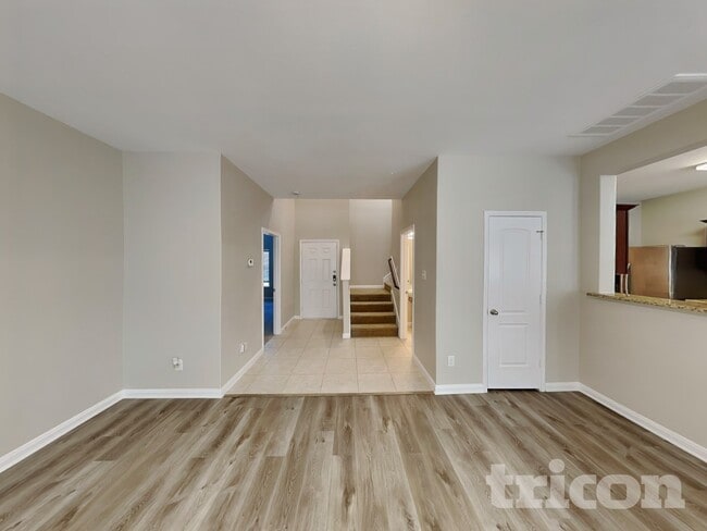 Building Photo - 132 Houston Pl