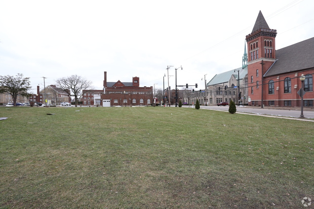 Building Photo - Marison Mill Suites