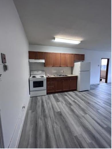 Photo du bâtiment - All Inclusive One Bed downtown