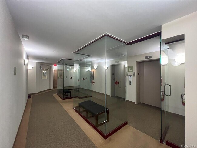 Foto del edificio - 305 Sutton Dr