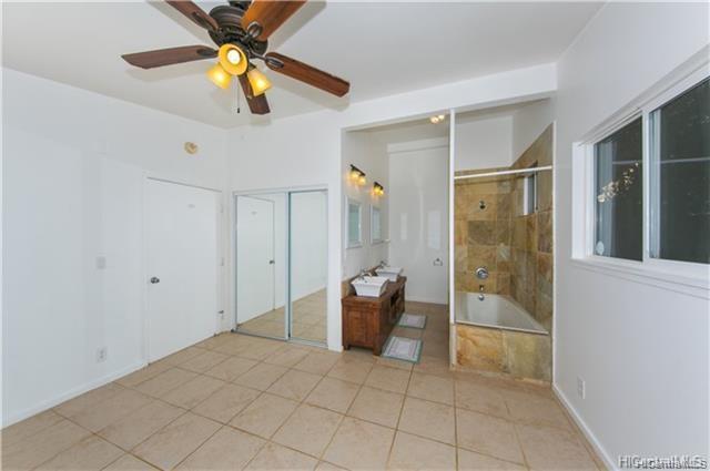 Foto del edificio - 68-697-697 Farrington Hwy