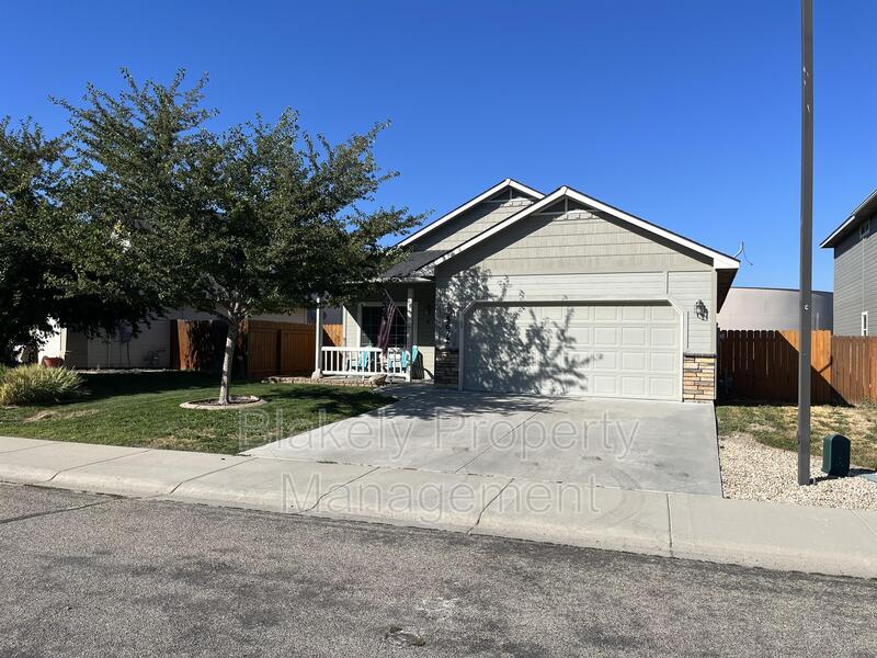 Primary Photo - 5672 S Kimmer Cove Way