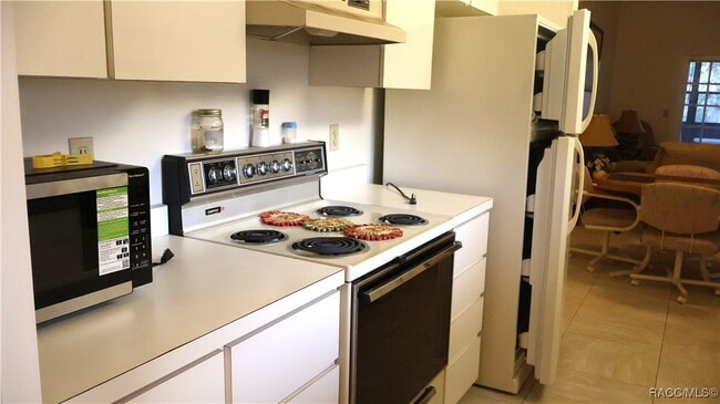 Building Photo - 115 E Hartford St