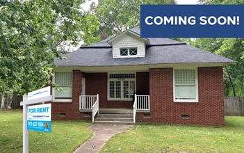 Building Photo - 5786 Woodlawn St