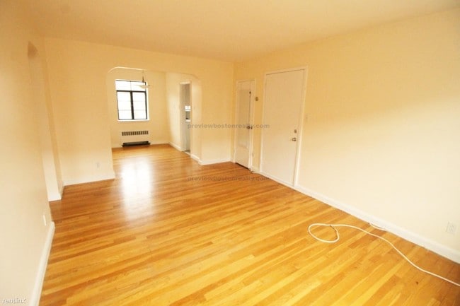 Foto del edificio - 69 Strathmore Rd