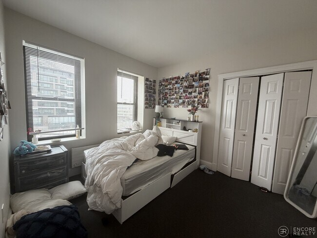 Foto del edificio - 829 Beacon St