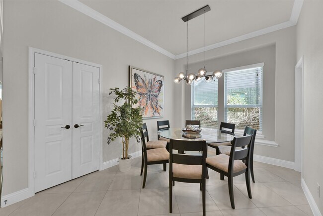 Building Photo - 98 Lindenberry Cir