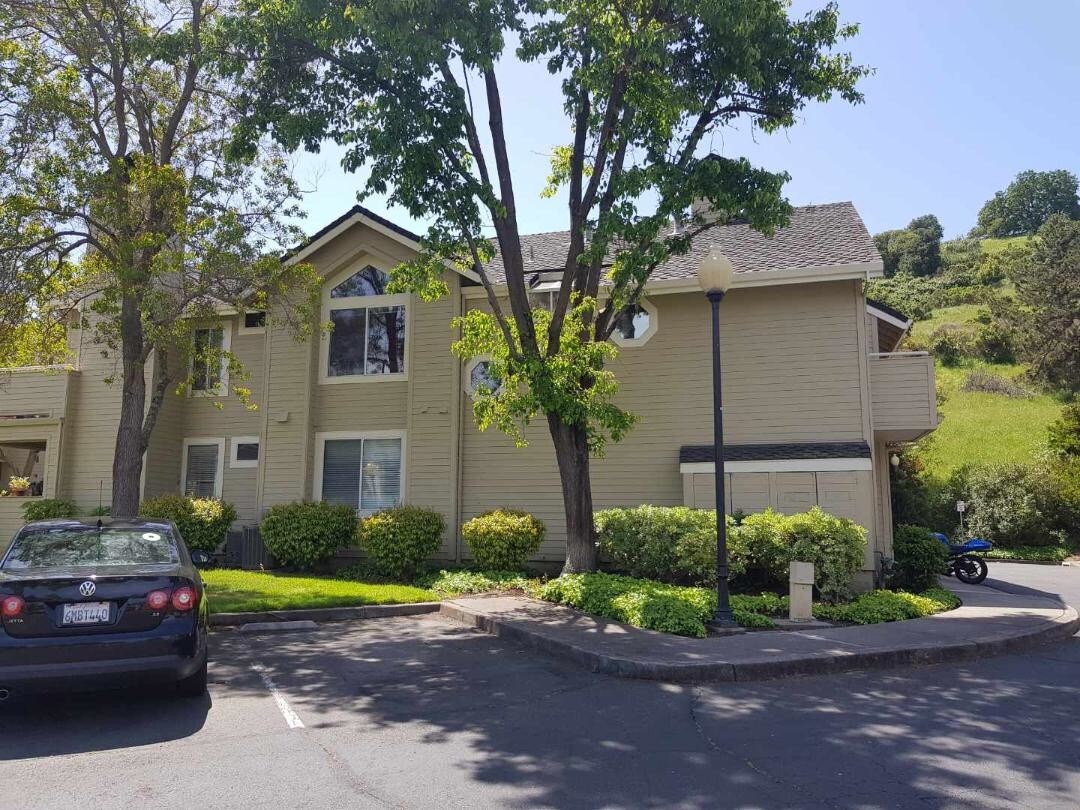381 Porthole Ct, Hercules, CA 94547 Condo for Rent in Hercules, CA