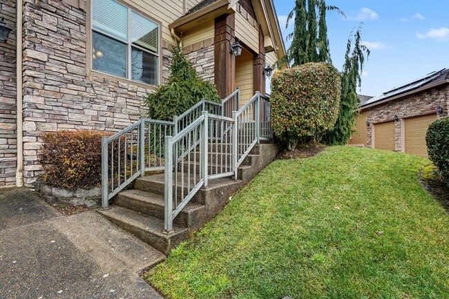 Foto del edificio - 4 bed, 2.5 bath Two-Story Home in West Salem