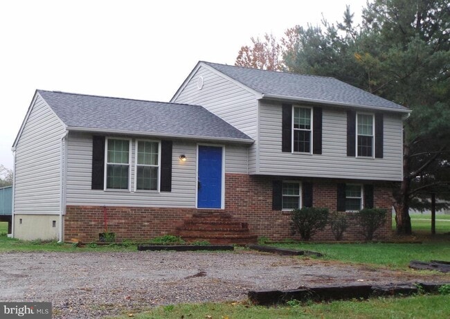 Building Photo - 123 Cove Point Rd