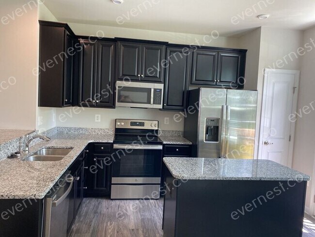 Foto del edificio - 531 View Point Way