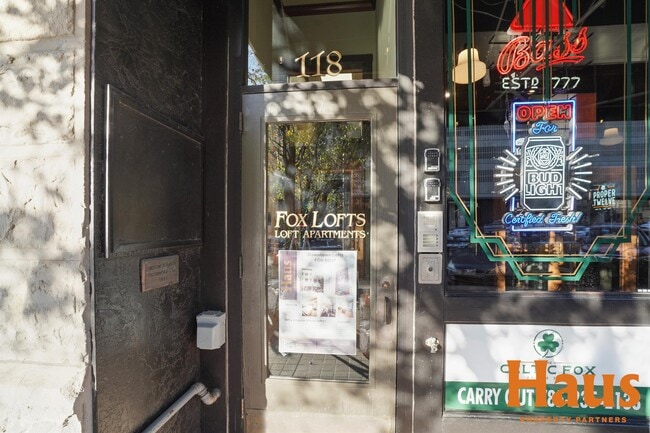 Foto del edificio - 118 SW 8th Ave