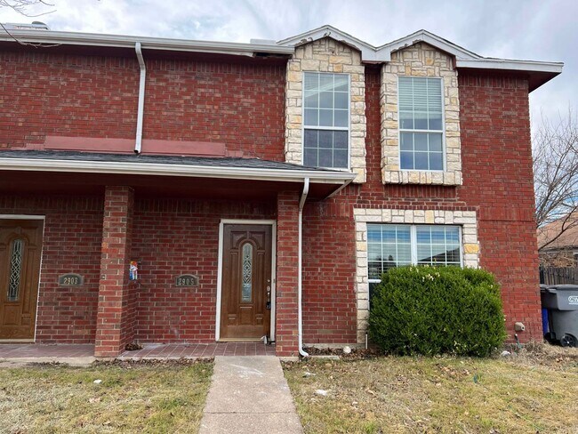 Foto del edificio - 2903-2905 Tanglewood drive