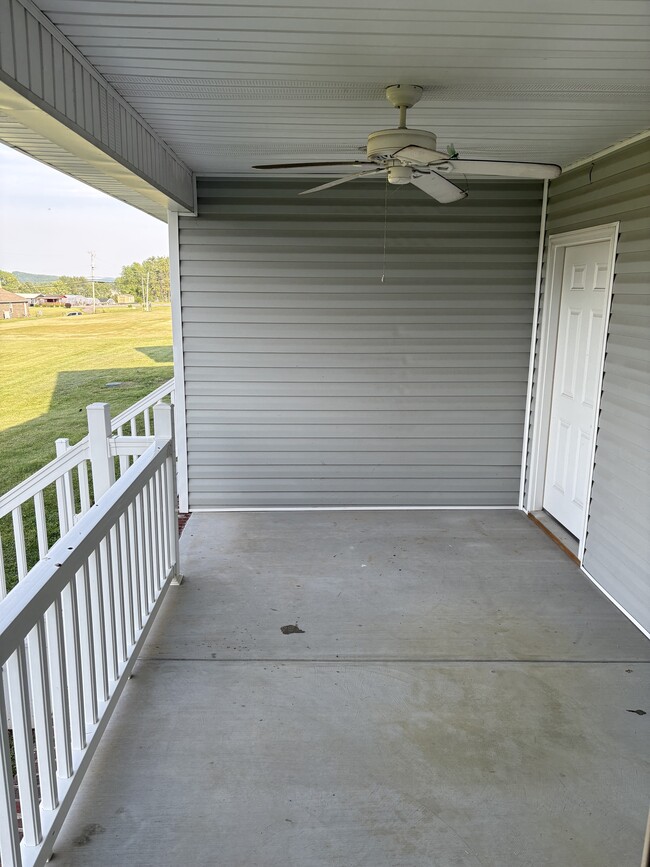 Building Photo - 1548 Thurman Rd