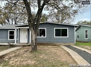 Foto del edificio - 5411 Clark Ave