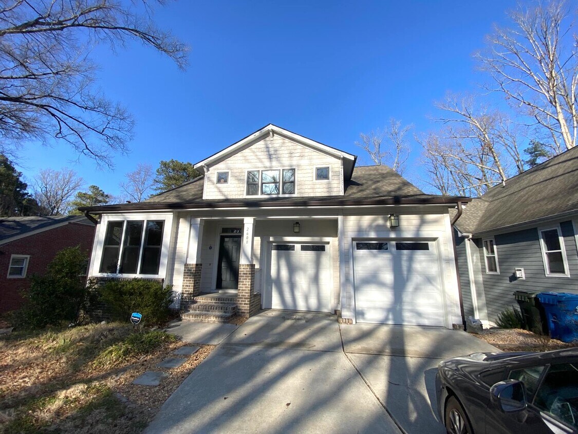 Primary Photo - 2608 Glendale Ave