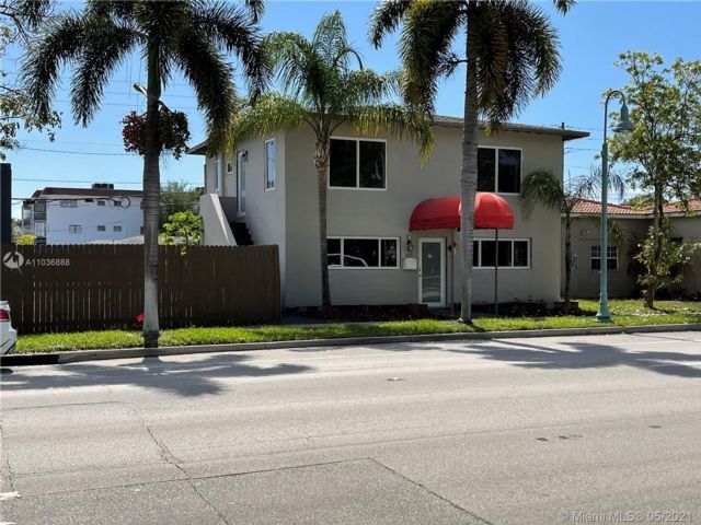 Primary Photo - 315 S 21st Ave