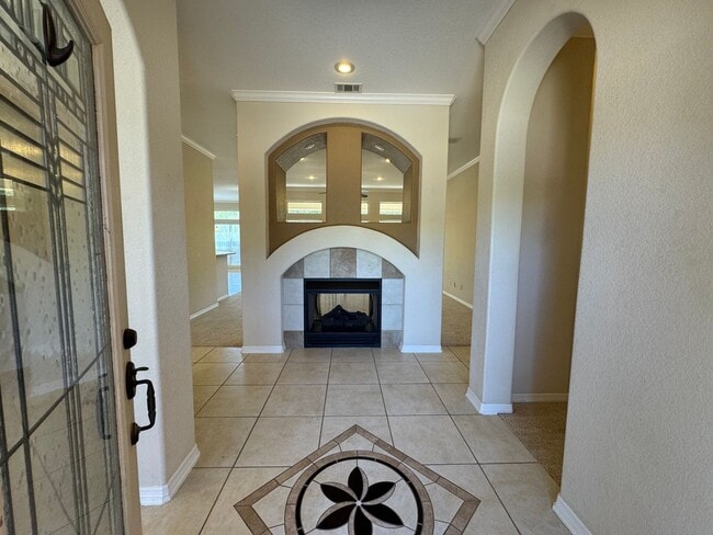 Building Photo - 1712 Iron Jacket Trail