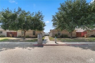 Building Photo - 705 O Hare Dr